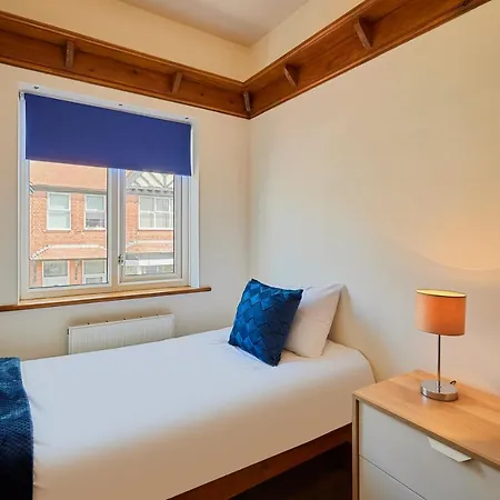 Host & - Cromwell House Hébergement de vacances Filey