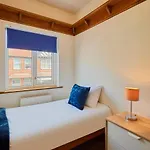 Host & - Cromwell House Tatil Evi Filey